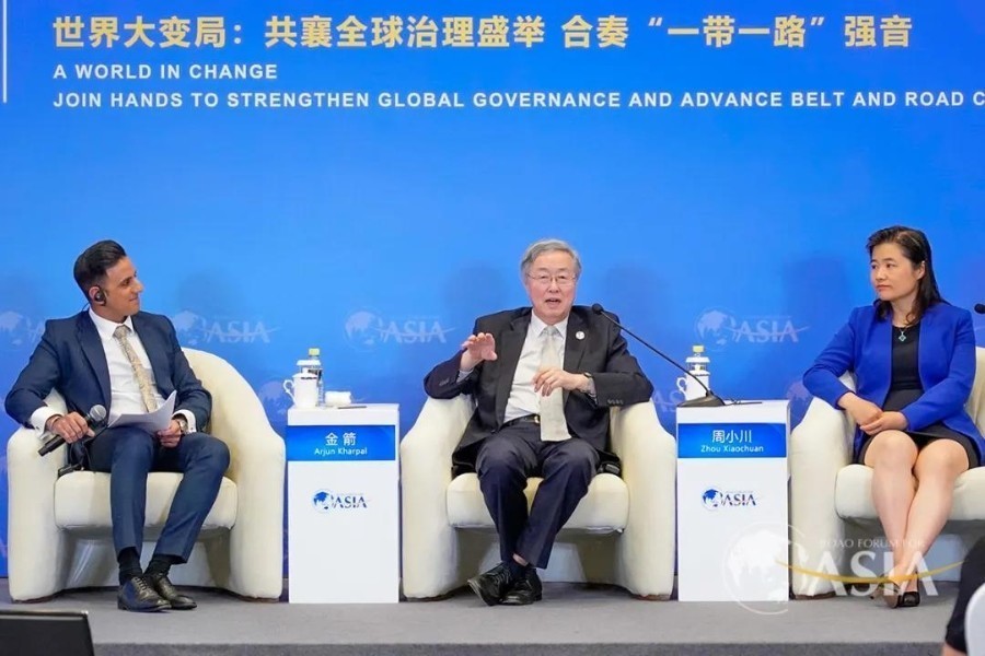 周小川谈数字货币:不管是数字货币还是数字资产,都要为实体经济服务